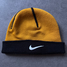 Load image into Gallery viewer, Nike 2000s Reversible Beanie
