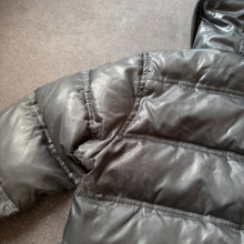 Load image into Gallery viewer, Dolce &amp; Gabbana Vintage Duck Down Jacket (XS)
