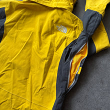 Load image into Gallery viewer, The North Face Goretex Mountain Series Rain Jacket (XS)
