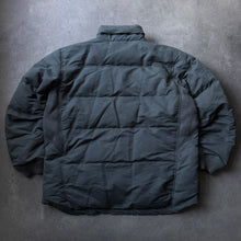 Load image into Gallery viewer, Nike 2000s Vintage Oregon Puffer Down Jacket (XL)
