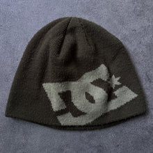 Load image into Gallery viewer, DC Vintage 2000s Sk8 Beanie
