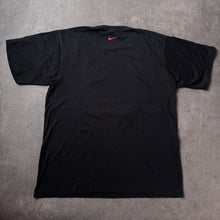Load image into Gallery viewer, Nike 2000s Graphic Print T-Shirt (L)
