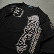 Load image into Gallery viewer, Vintage 2000s Sleeve (S)
