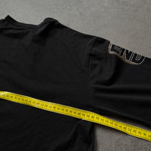 Load image into Gallery viewer, Vintage 2000s Sleeve (S)
