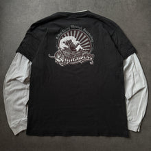 Load image into Gallery viewer, Quiksilver 2000s Vintage Faded Double Sleeve (M/L)
