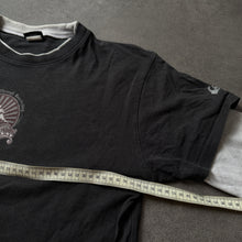 Load image into Gallery viewer, Quiksilver 2000s Vintage Faded Double Sleeve (M/L)
