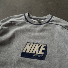 Load image into Gallery viewer, Nike Vintage 2000s Sweater (S/M)
