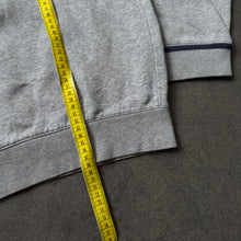 Load image into Gallery viewer, Nike Vintage 2000s Sweater (S/M)
