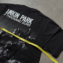 Lade das Bild in den Galerie-Viewer, Deadstock Linkin Park 2000s Graphic Band T-Shirt (S/M)
