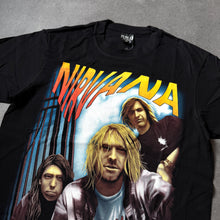 Lade das Bild in den Galerie-Viewer, Deadstock Nirvana 2000s Graphic Band T-Shirt (S/M)
