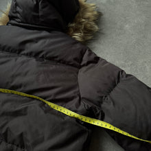 Lade das Bild in den Galerie-Viewer, Adidas 2000s Japan Style Ladies Fur Jacket (L)
