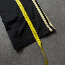 Lade das Bild in den Galerie-Viewer, Adidas Firebird 2011 Ladies Track Pants Jogger (M)
