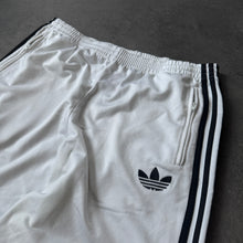 Lade das Bild in den Galerie-Viewer, Adidas Firebird 2010 Track Pants Jogger (M)
