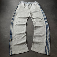 Lade das Bild in den Galerie-Viewer, Adidas Firebird 90s Cotton Track Pants Jogger (XL)
