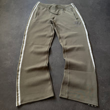 Load image into Gallery viewer, Adidas Firebird 2006 Ladies Track Pants Jogger (XS/S)
