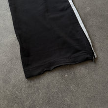 Lade das Bild in den Galerie-Viewer, Adidas Firebird 2008 Ladies Track Pants Jogger (L)
