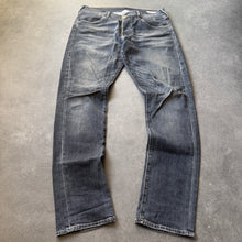 Lade das Bild in den Galerie-Viewer, True Religion Straight Skinny Jeans (S)
