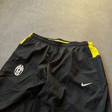Lade das Bild in den Galerie-Viewer, Nike 2000s Juventus Turin Baggy Track Pants Jogger (L)
