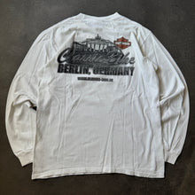 Lade das Bild in den Galerie-Viewer, Harley Davidson 2012 Berlin Germany Biker Long Sleeve (S)
