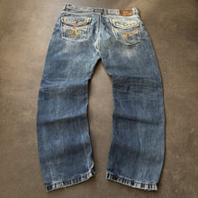 Lade das Bild in den Galerie-Viewer, Cipo &amp; Baxx 2000s Straight Leg Jeans (L)

