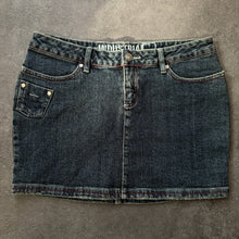 Load image into Gallery viewer, Oakley Ladies Mini Skirt (M)
