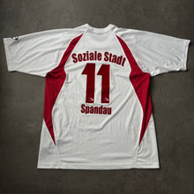Lade das Bild in den Galerie-Viewer, Nike Soziale Stadt Spandau 2000s Jersey (L)
