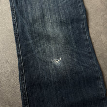 Load image into Gallery viewer, Armani 2000s Straight Leg Jeans (S/M)

