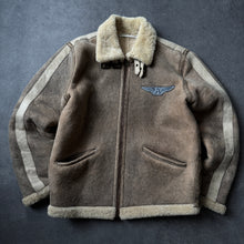 Load image into Gallery viewer, Avirex Womens Vintage Leather Sheep's Skin Sample Jacket (XS/S)
