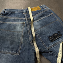 Lade das Bild in den Galerie-Viewer, Southpole 2000s Graffiti Tag Baggy Jeans (S/M)
