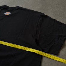 Lade das Bild in den Galerie-Viewer, Dickies Vintage 2000er Skate T-Shirt (XL)
