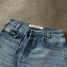 Load image into Gallery viewer, Picaldi Berlin 2000s Jeans (M/L)
