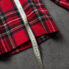 Load image into Gallery viewer, British Vintage 80s Tartan 100% Wool Plaid Ladies Blazer Jacket (S/M)
