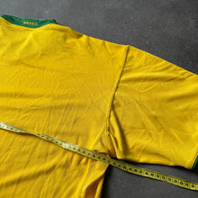 Lade das Bild in den Galerie-Viewer, Nike 2000s Brasil Jersey (XL)
