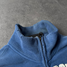 Load image into Gallery viewer, Abercrombie &amp; Fitch „Muscle“ Distressed Spell Out Zipper (M)
