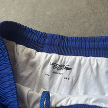 Lade das Bild in den Galerie-Viewer, Lacoste Sport Shorts (S)
