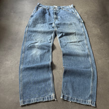 Load image into Gallery viewer, Calvin Klein Vintage 2000s Baggy Jeans (XL)
