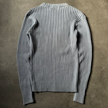Load image into Gallery viewer, 2000s Ripped Knitt Slim Fit Sweater (S/M)
