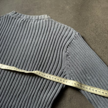 Load image into Gallery viewer, 2000s Ripped Knitt Slim Fit Sweater (S/M)
