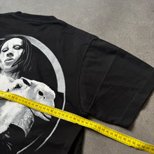 Load image into Gallery viewer, Marylin Manson Vintage 2000s T-Shirt (S/M)
