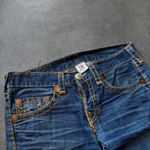 Lade das Bild in den Galerie-Viewer, True Religion Taped Jeans (M/L)
