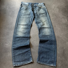 Lade das Bild in den Galerie-Viewer, Armani 2000s Straight Leg Jeans (M)
