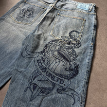 Lade das Bild in den Galerie-Viewer, Ecko Unltd. Baggy Jorts Shorts (XL)
