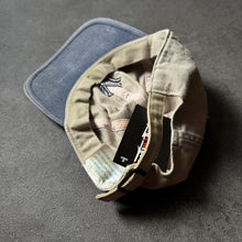 Lade das Bild in den Galerie-Viewer, New York Yankees Faded 2000s Cap
