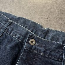 Load image into Gallery viewer, G-Star Raw 2000s Elwood Bootcut Jeans (L/XL)
