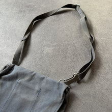 Load image into Gallery viewer, Vintage Military Army Work Wear Shoulder Bag
