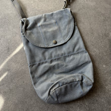 Load image into Gallery viewer, Vintage Military Army Work Wear Shoulder Bag
