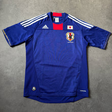 Load image into Gallery viewer, Adidas Japan 2010 Jersey (M)
