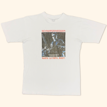 Lade das Bild in den Galerie-Viewer, Arnold Schwarzenegger Terminator Judgement Day 1996 Vintage T-Shirt (M)
