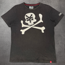 Load image into Gallery viewer, Zoo York Skate T-Shirt (M/L)
