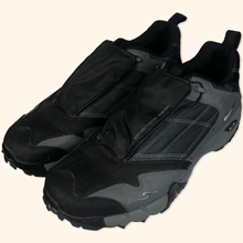 Load image into Gallery viewer, 2003 Nike ACG Avalanche Water Shield (EU44)
